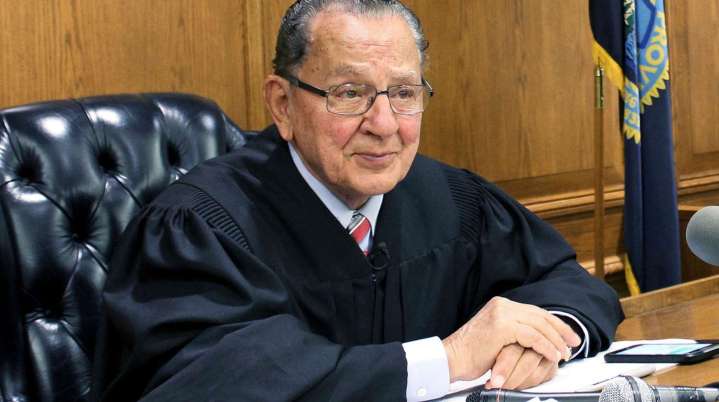 Fallece Frank Caprio, el juez compasivo de "Caught...