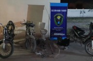 Operativos en La Banda: hallaron motos desarmadas y recuperaron un medidor de gas robado