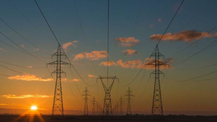 If everyone in the world turned on the lights at the same time, what would happen?