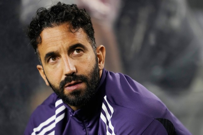 Man Utd agree personal terms for fifth summer signing after Man City approach