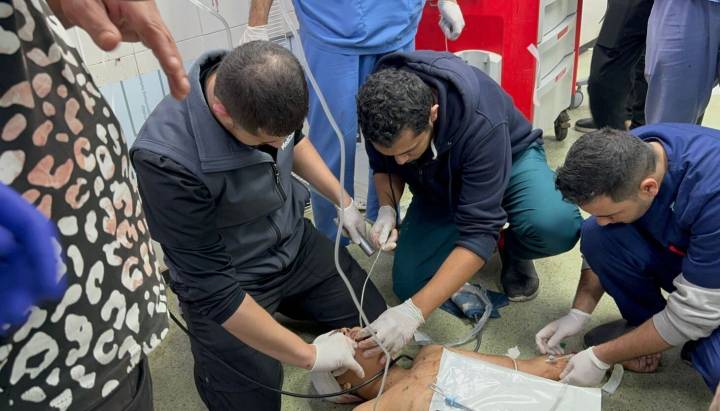 Chicago-area doctors are returning from Gaza with horror stories, and demands for elected officials