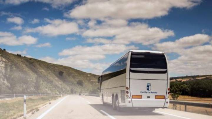 Descuentos de hasta el 50% en abonos de transporte en Castilla-La Mancha: quién se beneficia y cómo