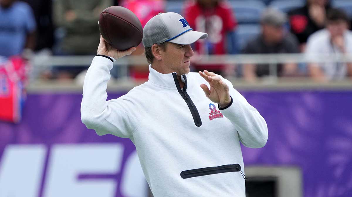 Eli Manning did not stutter with ‘very competitive’ Giants record prediction