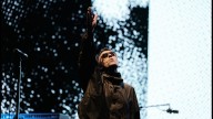 Oasis Play First US Show in 17 Years in Chicago: Review