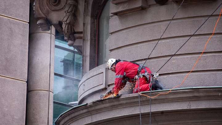 INE: Tasa de desocupación del trimestre mayo-julio de 2025 se situó en 8,7%