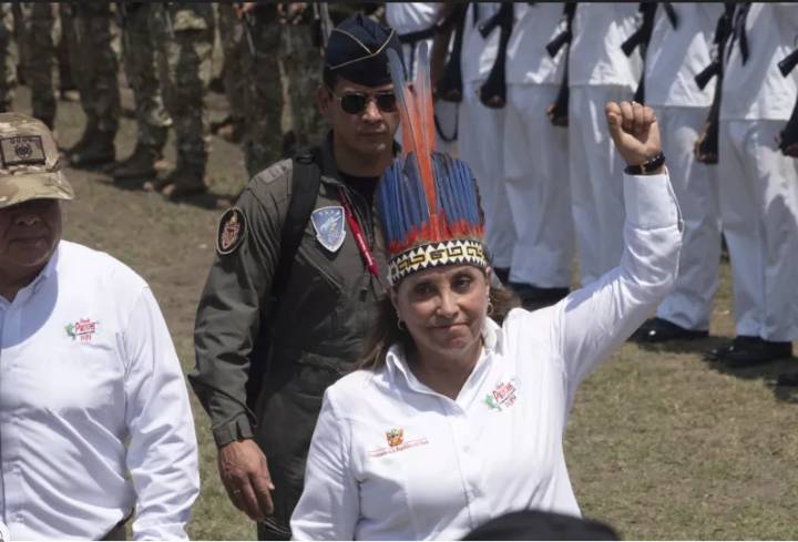 Fiscalía de Perú ingresa a casa del hermano de la presidenta Dina Boluarte