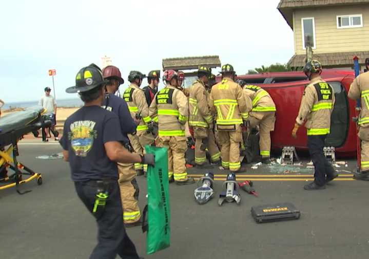 Man rescued after car overturns near Sunset Cliffs