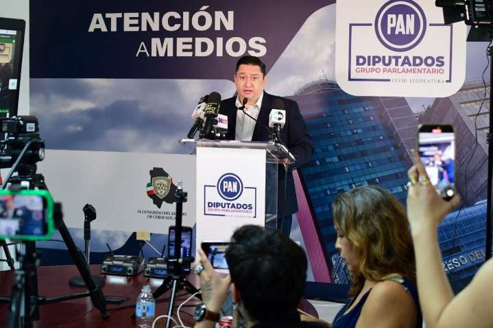 Condena Alfredo Chávez violencia de Noroña en el Senado