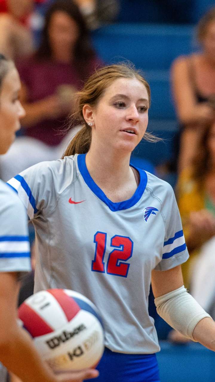 See the Citizen Times girls Athlete of the Week nominees…