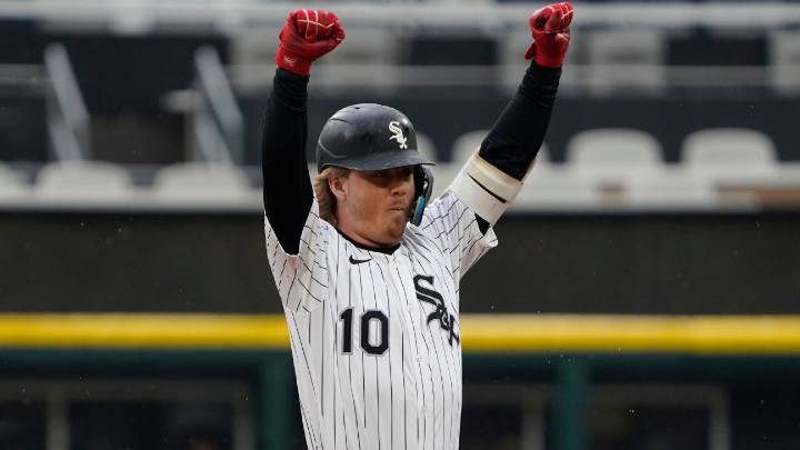 White Sox activate Meidroth, designate Amaya for assignment