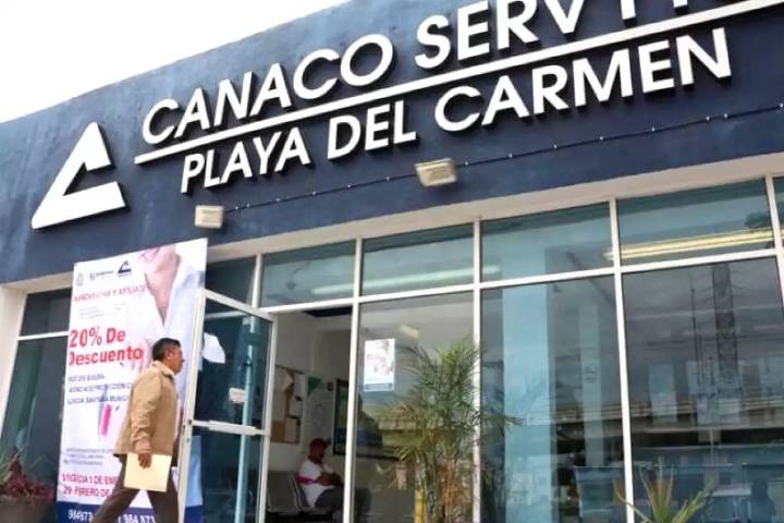 Empresarios acusan a la CANACO de Playa del Carmen por presuntas estafas con inscripciones al SIEM