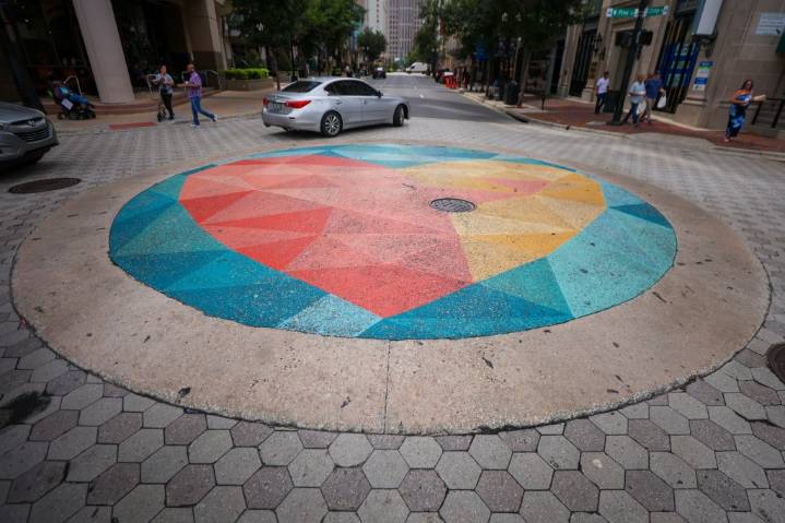 Artistic crosswalks made Orlando safer to walk, data shows