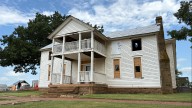 Will Rogers birthplace under renovation, fly