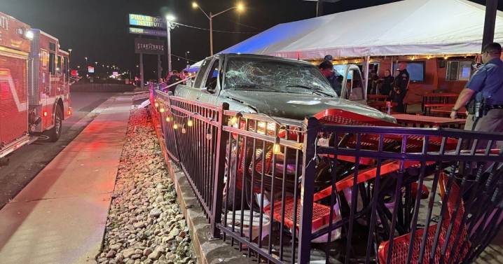 Car crashes into Adams County sports bar, injures 4