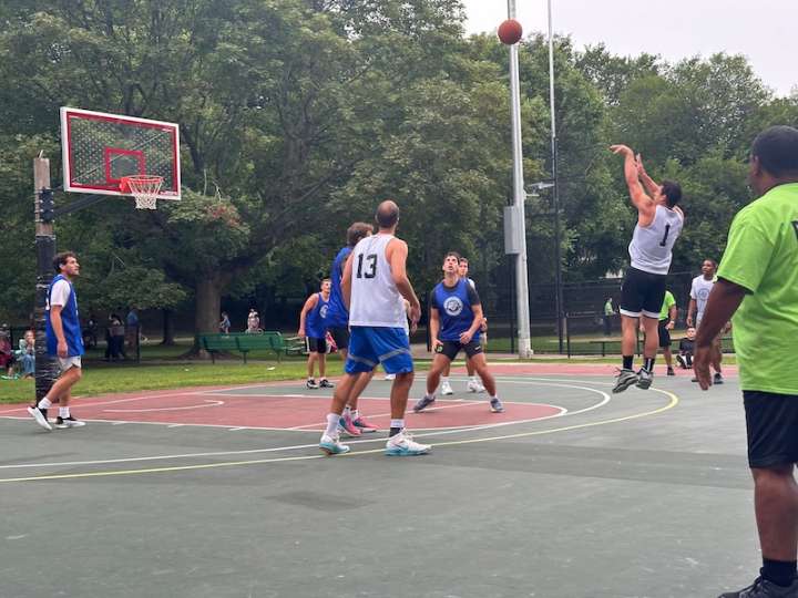 Summer Basketball: Donohue’s Kaos Club & Zards Move Advance in Playoffs