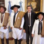 El Gobernador se reunió con miembros de la...