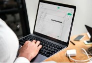 Automatización inteligente y contenido generado por IA en Email Marketing