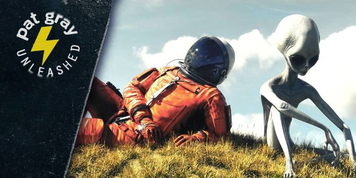 Florida congresswoman tells Joe Rogan that aliens are real, she’s seen the proof!