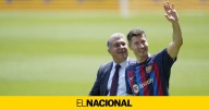 Joan Laporta se debate entre tres estrellas para reemplazar a Lewandowski