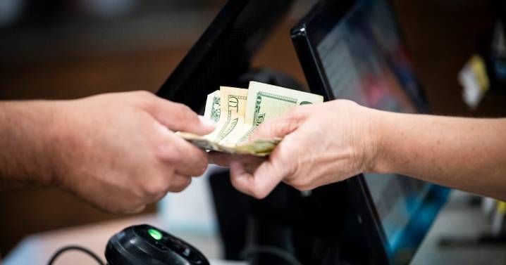 Are Utahns still spending money amid economic uncertainty?