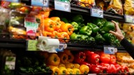 ¿Cansado de los precios altos de los alimentos? Aquí tienes algunos consejos para ahorrar en la tienda