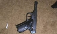 Trelew: secuestraron nueve armas de fuego en una causa por violencia familiar