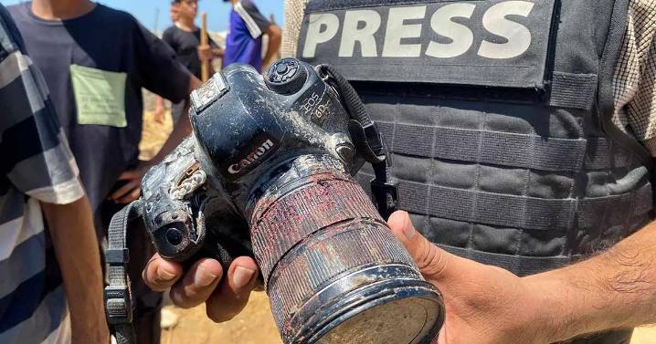 4 periodistas entre 15 fallecidos tras ataque de Israel a hospital en Gaza