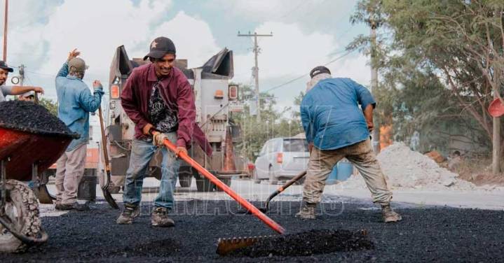 Beto Granados impulsa mejoras viales en colonias y avenidas principales