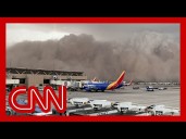 Massive wall of dust sweeps through Arizona