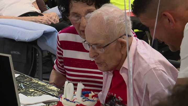 World War II veteran celebrates 100th birthday in Scranton