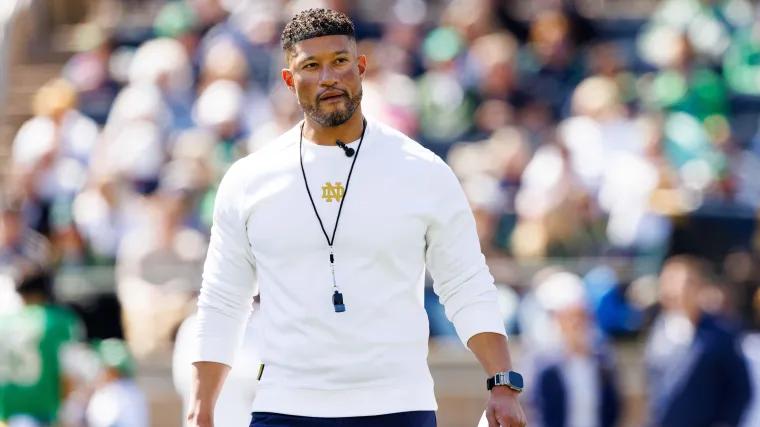 Notre Dame's starting quarterback still up for grabs with season opener approaching