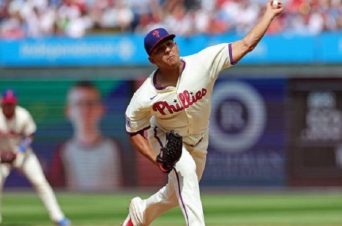 ‎Ranger Suárez implanta tope personal en un partido con once ponches