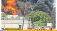 Reportan incendio en galpones en Paraparal, Los Guayos