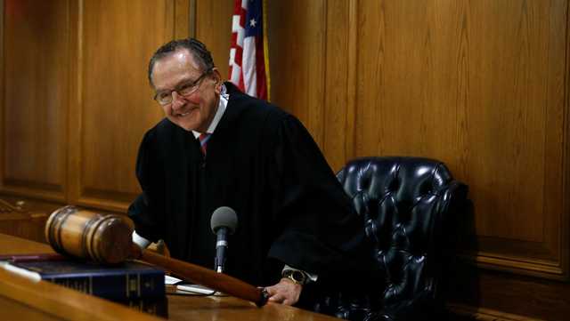 Beloved Providence judge Frank Caprio dies at 88 from pancreatic cancer