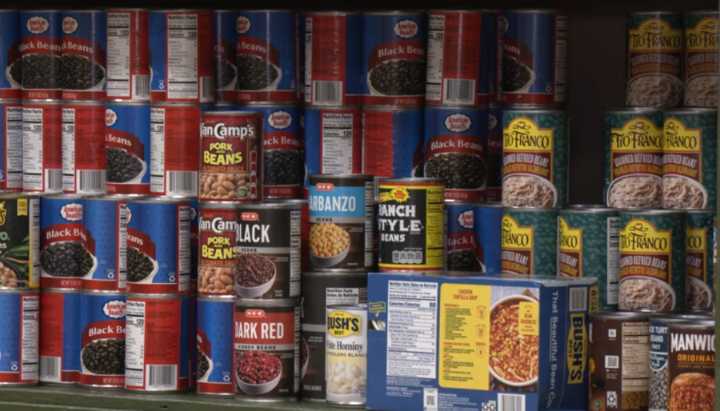 Loaves and Fishes accepting food pantry donations