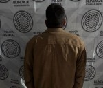 Noel tomó del bravo y agarró a pedradas a los policías