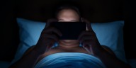 Limitar el uso del celular por 72 horas produce cambios en el sistema de recompensa del cerebro: los beneficios
