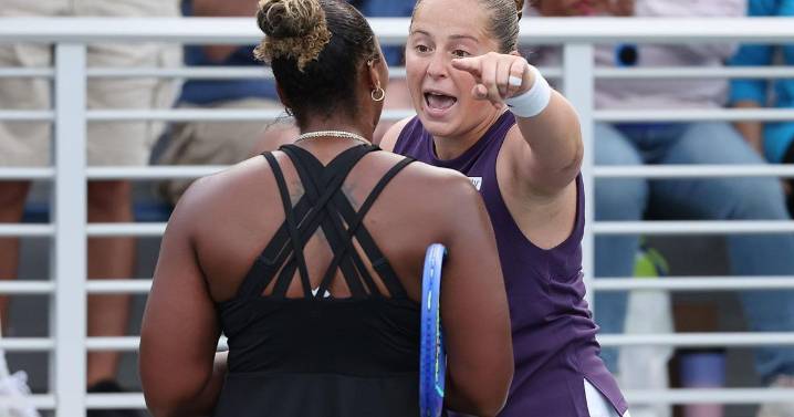 Why the absence of a common act of tennis sportsmanship led to heated on