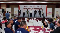 Celebran a bomberos de Nuevo Laredo en su día; reconocen su entrega y valor