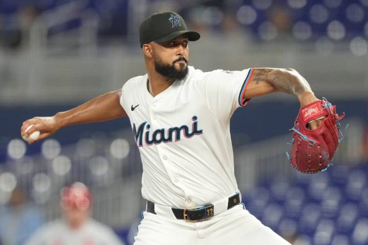 Deadspin | Marlins' Sandy Alcantara shuts down Cards per usual