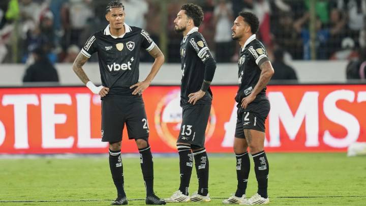 Defending champions Botafogo knocked out of Copa Libertadores by Liga de Quito