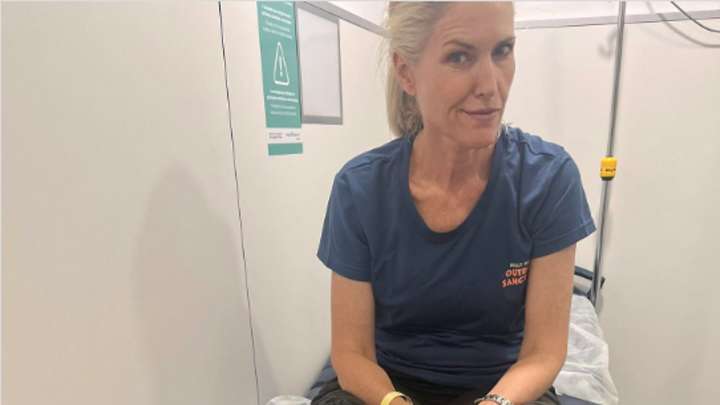 Judit Mascó, resiliencia y estilo en su recuperación tras ser operada del talón de Aquiles