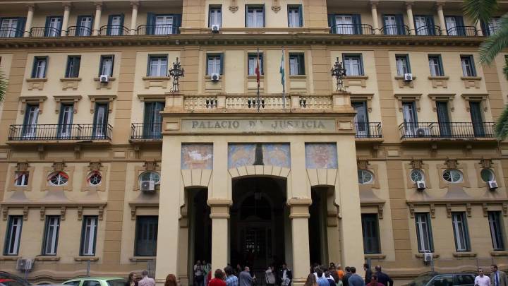 Condenado a siete años de prisión por violar a su hijastra mientras su madre estaba en la cárcel
