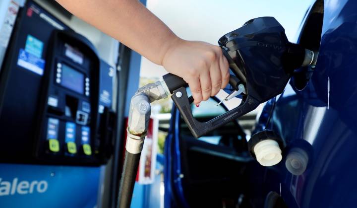 Seminole County agrees to raise gas tax and utility fees
