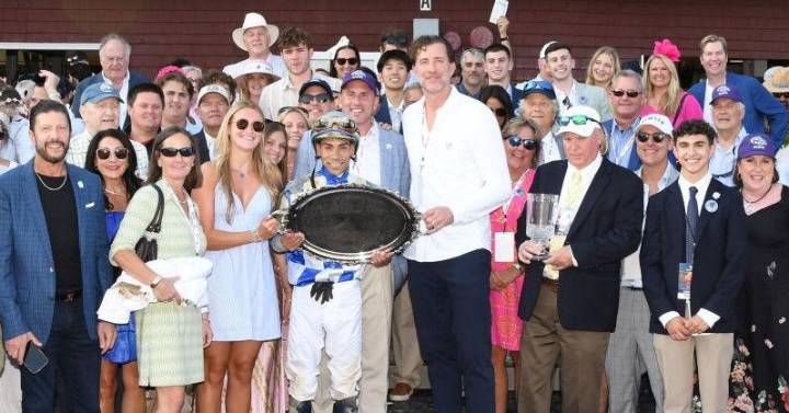Former Troy star hopes long shot horse can bust up Travers
