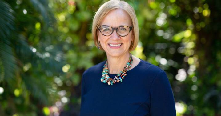 Poll: Eileen Higgins leads race for Miami Mayor, but not enough to avoid a runoff 