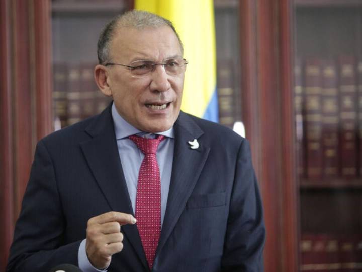 Roy rechaza encuesta que mide intención de voto para octubre