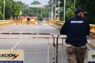 “No hay nada”, Colombia descarta acuerdo militar con Venezuela tras desplazamiento de buques de EE. UU.