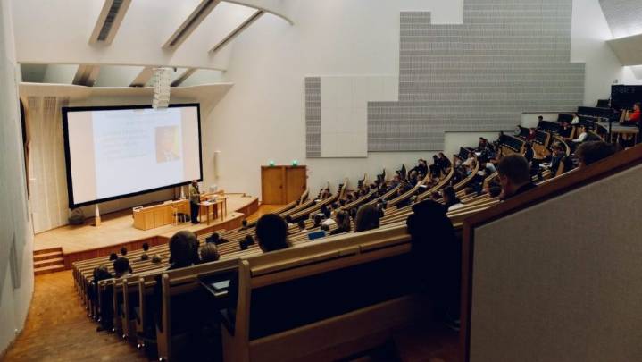 International student enrolment in Quebec plummets: report