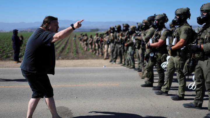 Un tribunal de apelaciones de EEUU ratifica la prohibición de arrestar a migrantes por su perfil racial